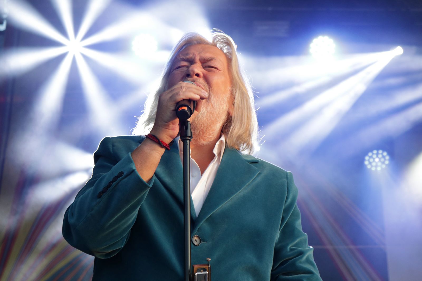 Mööda piiri
